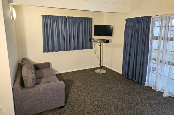 2-Bedroom Unit - lounge