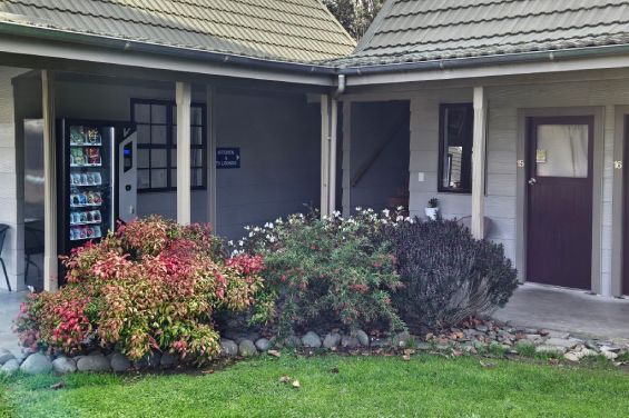 Standard Cabin - vending machine