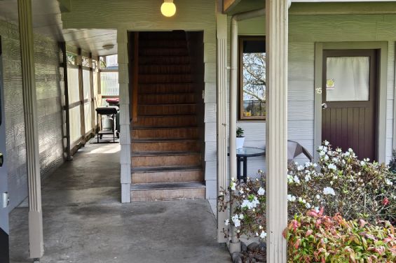 Family Cabin - entrance